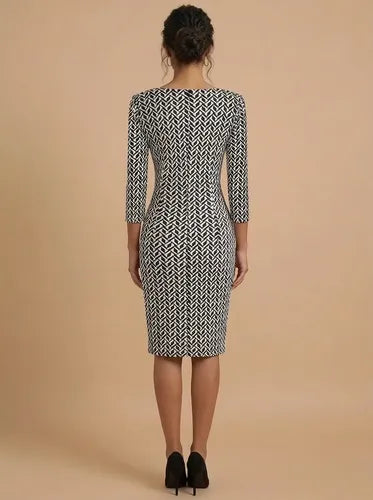 Vestido midi negro vintage corte tubo oficina y cóctel