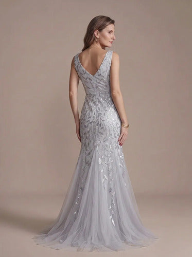 Vestido maxi corte sirena escote V