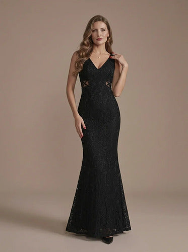 Vestido largo negro de encaje corte sirena