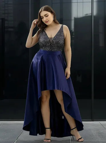 Vestido largo de fiesta azul en satín con lentejuelas