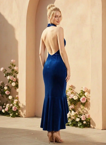 Vestido largo azul sirena cuello halter