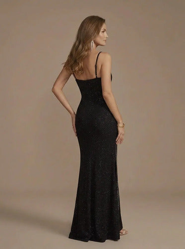 Vestido largo azul corte sirena abertura alta