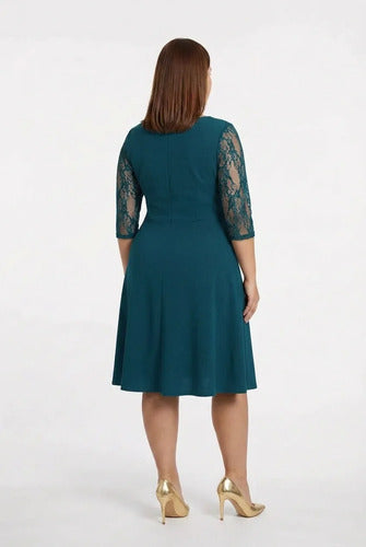 Vestido evasé midi escote cuadrado talla grande