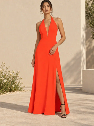 Vestido largo naranja evasé escote descubierto