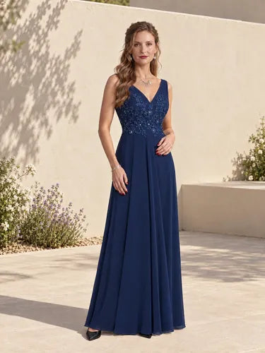 Vestido largo azul gasa escote V corte princesa