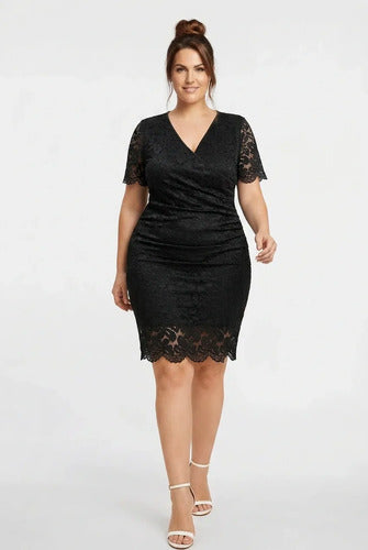 Vestido midi bordó y negro encaje talla grande