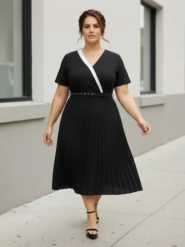 Vestido midi negro plisado manga corta escote descubierto