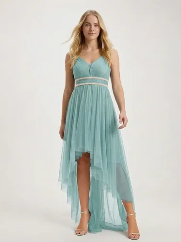 Vestido largo mullet de tul con tirantes finos