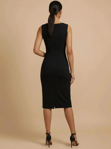 Vestido midi multicolor corte tubo sin mangas escote V