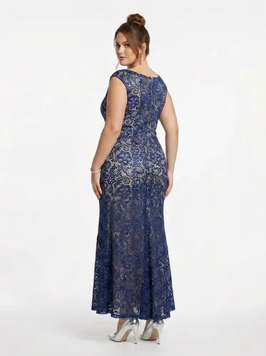 Vestido largo azul de encaje corte sirena talla grande