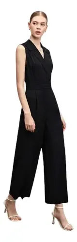 Mono negro con solapa sin mangas
