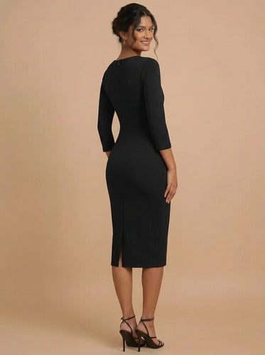 Vestido midi negro bodycon manga 3/4 cuello cuadrado