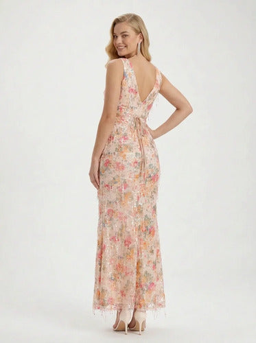 Vestido largo beige de lentejuelas escote V