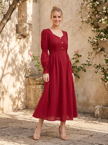 Vestido largo burdeo escote corazón manga larga