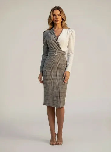 Vestido corto gris con solapa, cinturón y manga larga