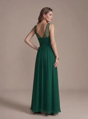 Vestido largo de fiesta verde evasé en gasa