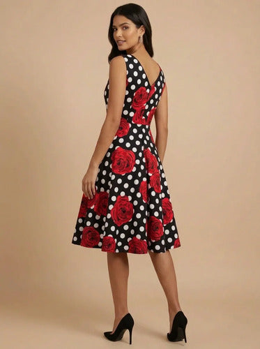 Vestido corto pin up negro con flores rojas talla grande
