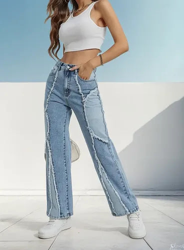 Jeans azul bicolor de pierna recta y tiro alto con bolsillos