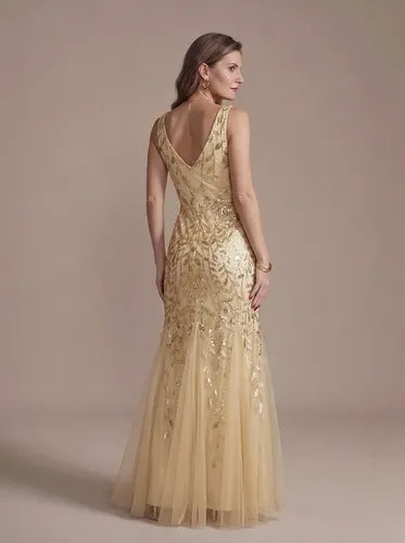 Vestido maxi corte sirena escote V