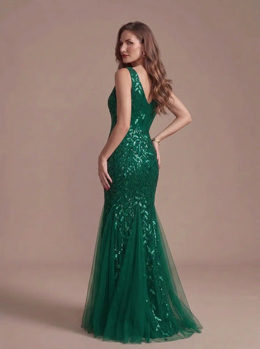 Vestido maxi corte sirena escote V