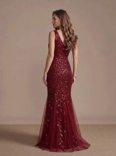 Vestido maxi corte sirena escote V