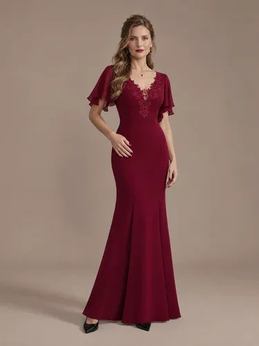 Vestido largo bordó sirena escote V elegante