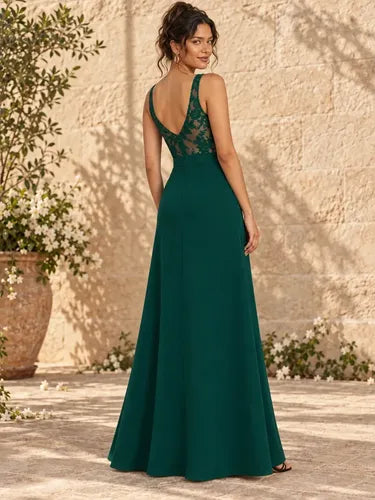 Vestido largo verde hombros descubiertos evasé