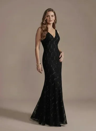 Vestido largo de encaje corte sirena