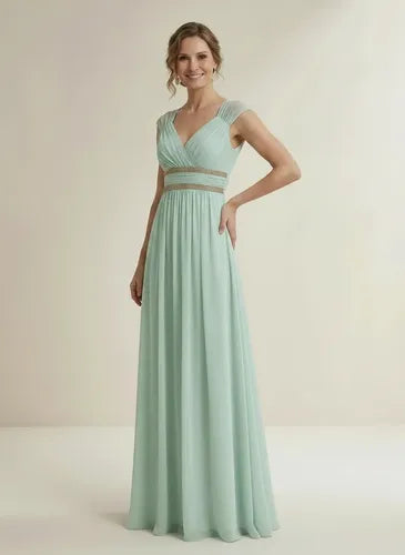 Vestido largo de fiesta verde evasé escote V en gasa