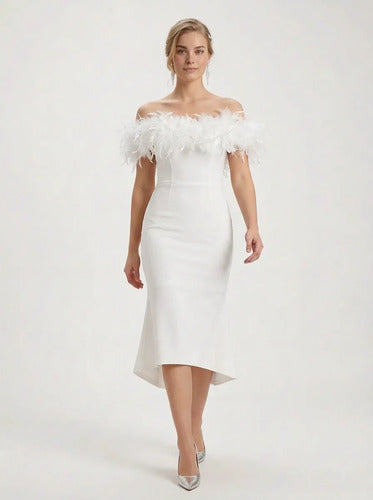 Vestido midi blanco corte princesa strapless