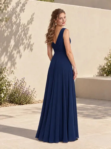 Vestido largo azul gasa escote V corte princesa